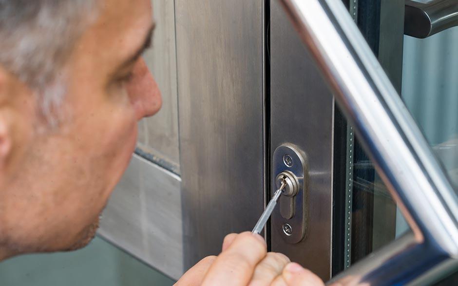 heure serrurier ouverture de porte Évry